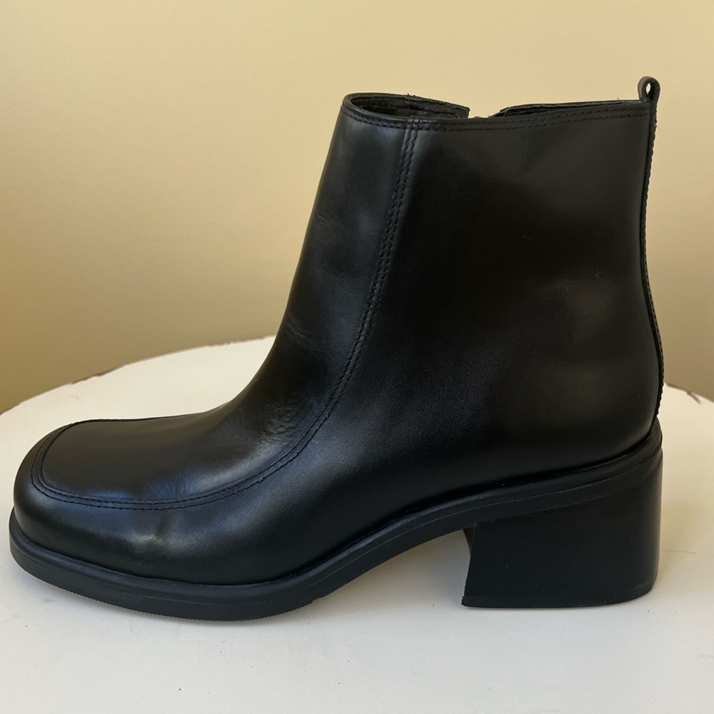 Classic Black Leather Ankle Boots - Women's Zip Booties - Picture 5 of 9
